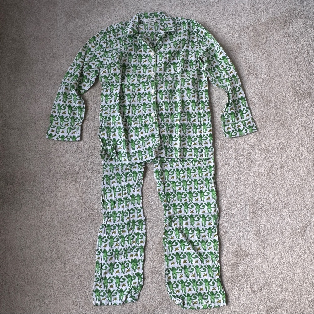Roller Rabbit Green and White Monkey Print Loungewear Set - Picture 4 of 5